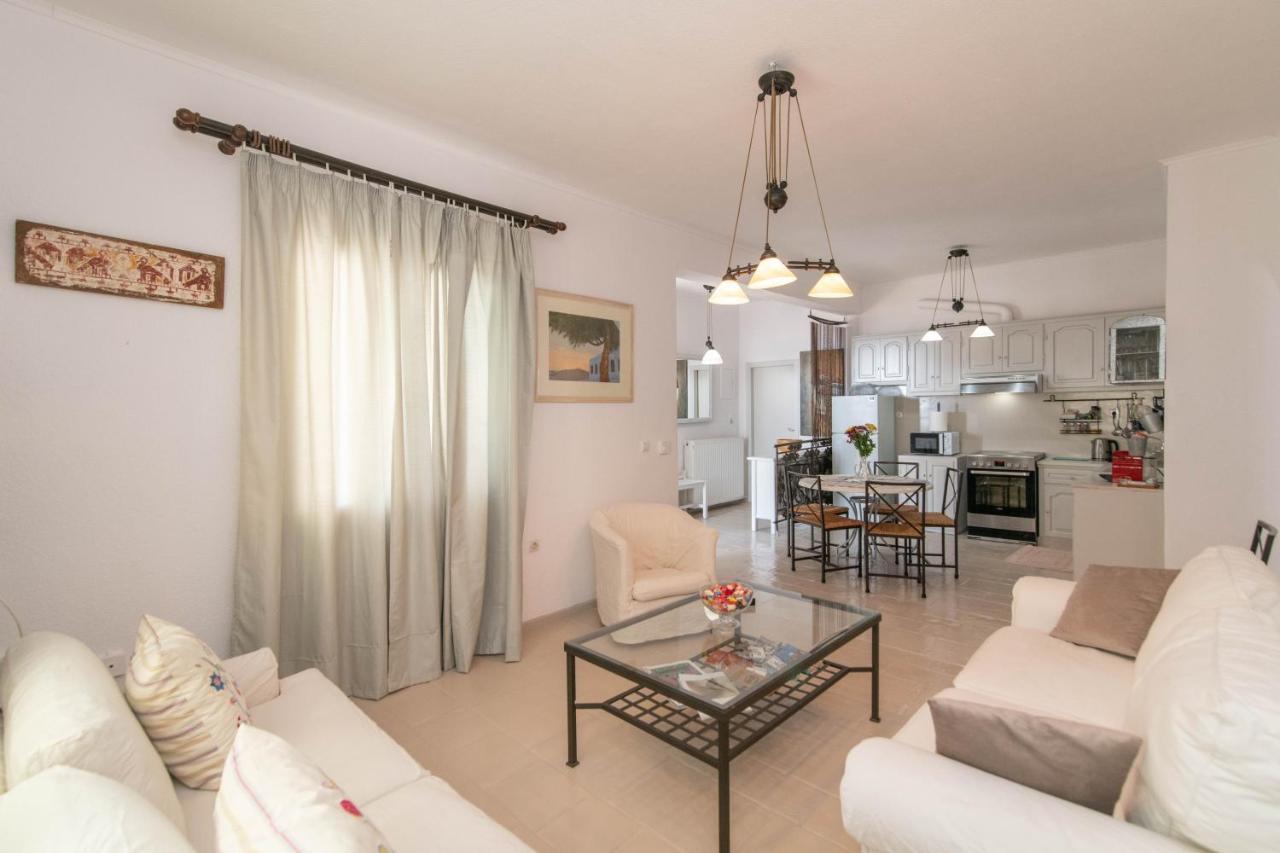 Villa With View Of Agios Ioannis And Pool With Jacuzzi מראה חיצוני תמונה